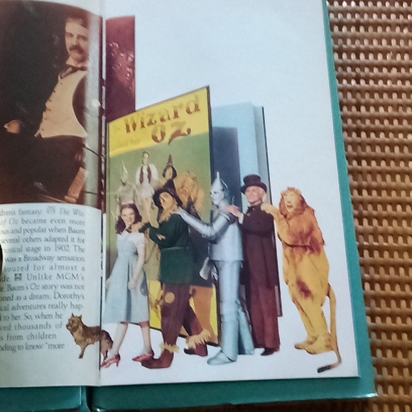 VHS The Wizard of Oz remastered 1989 by MGM - Picture 4 of 14